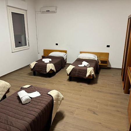Hotel La Torre Формиджине Екстериор снимка