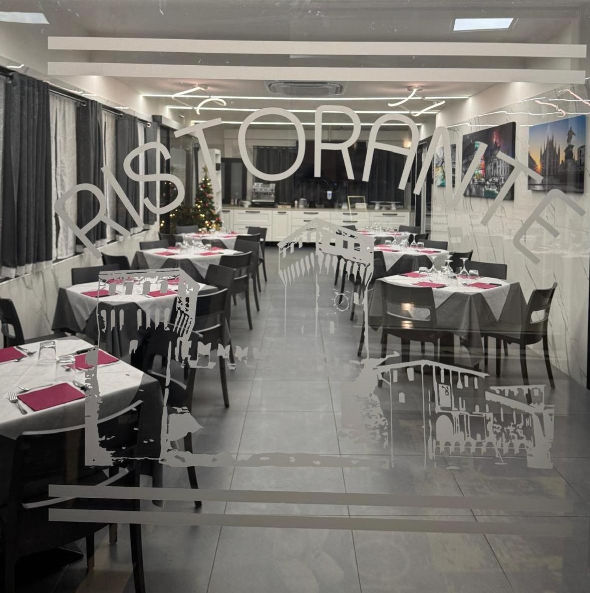 Hotel La Torre Формиджине Екстериор снимка